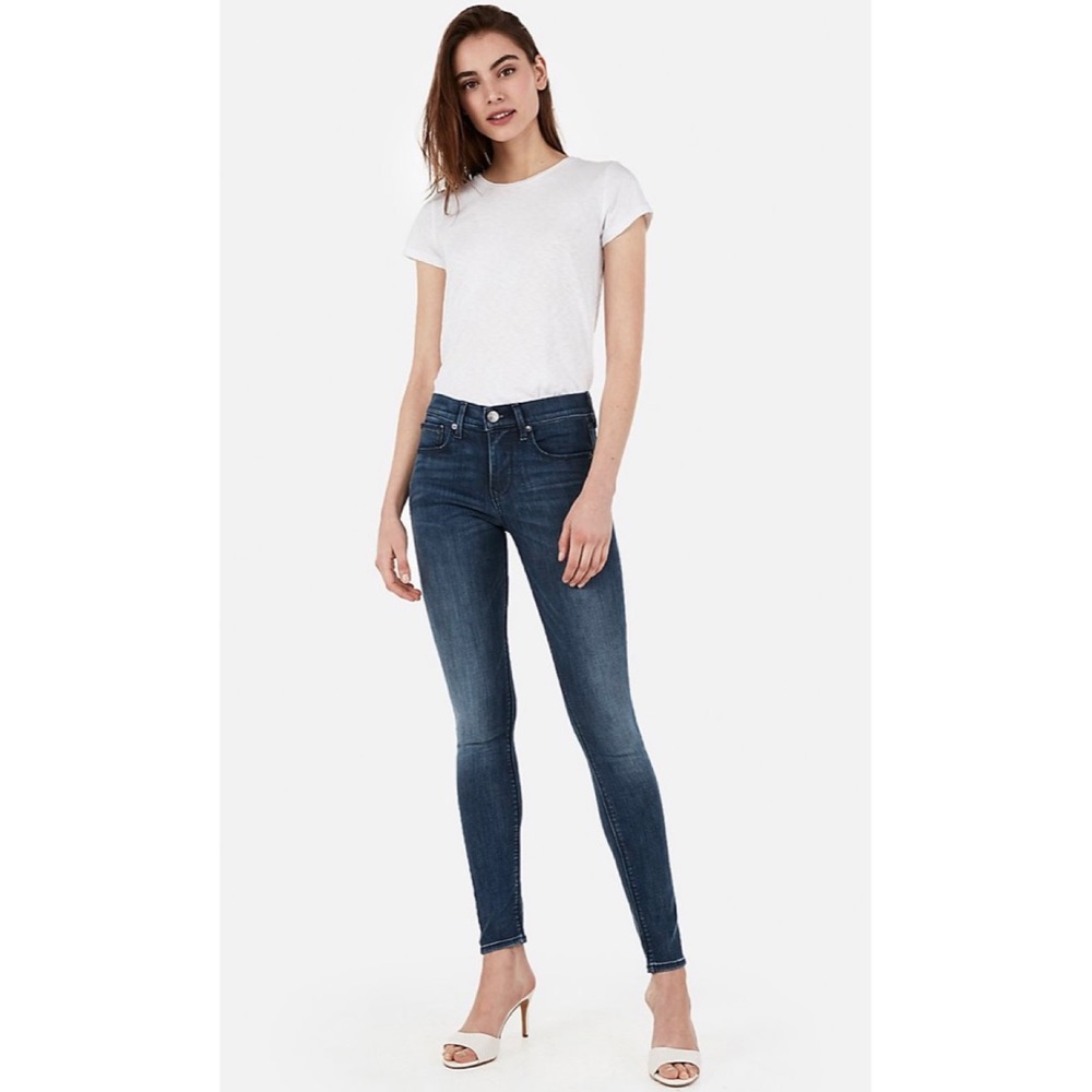 Express Mid Rise Crop Jean Leggings 👖 - Picture 2 of 13